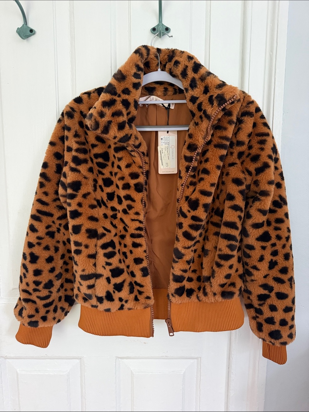 ESQUALO Leopard-Print Faux Fur Jacket in Warm Brown